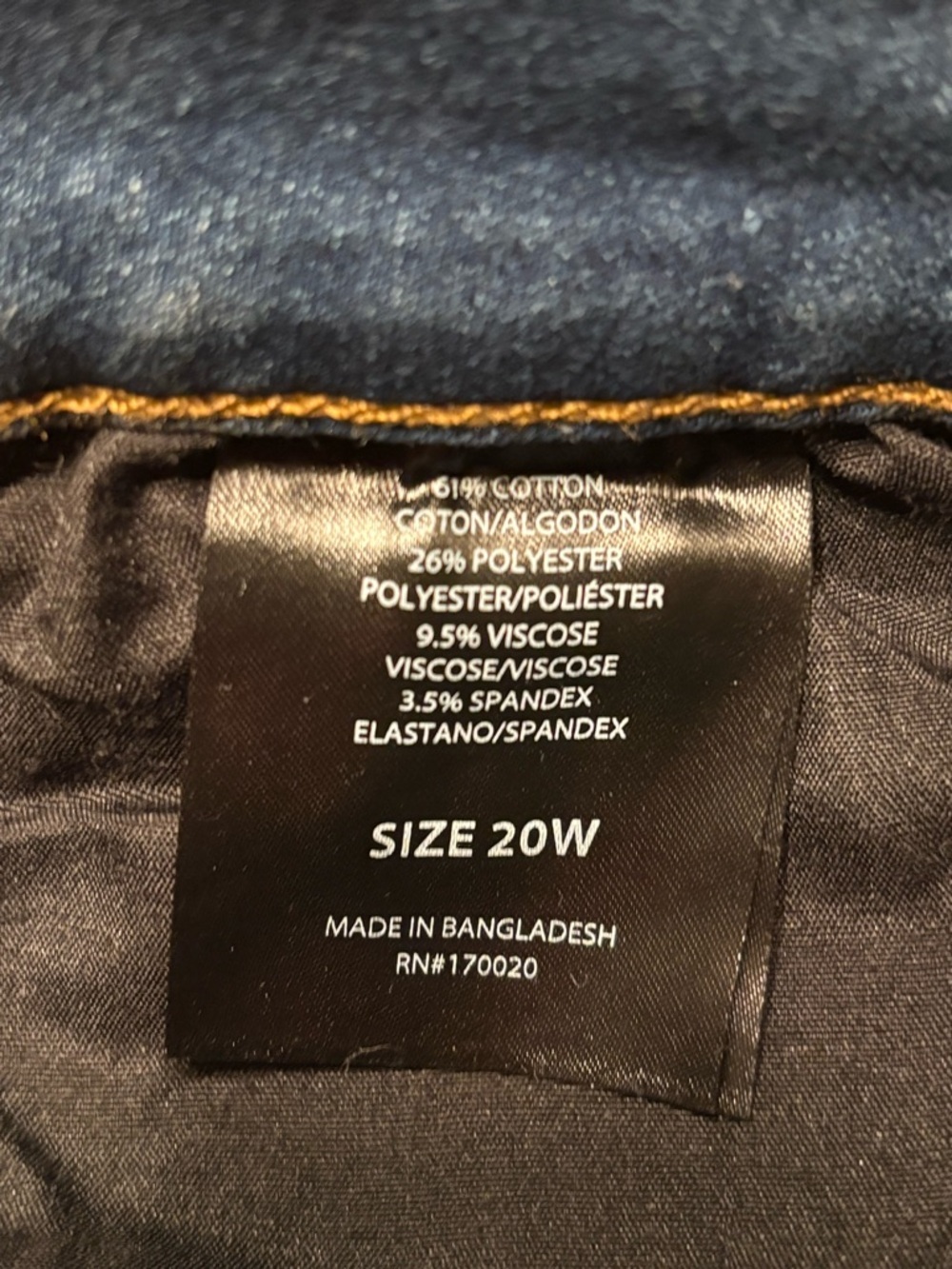 Tahari Mid Rise Bootcut Jeans 20W Dark Wash Stretch Denim NWT Flare - Picture 9 of 9